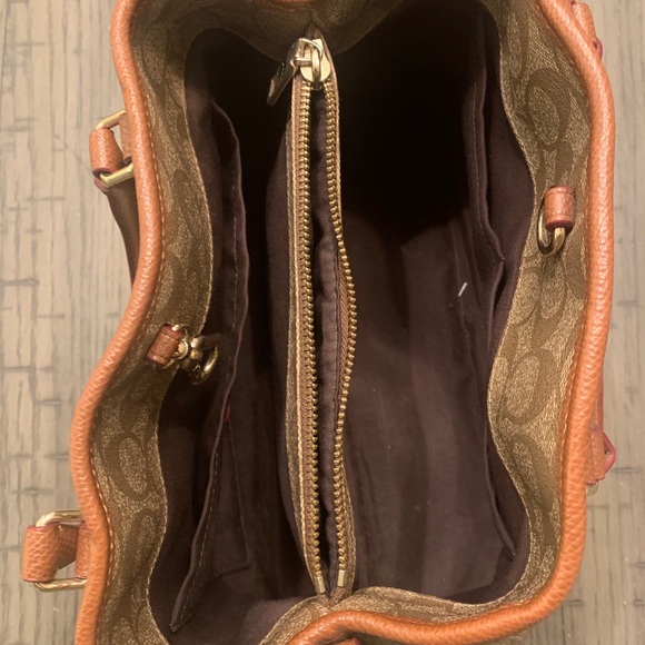 Coach handbag - Picture 3 of 4